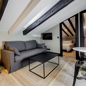 Familiar Apt Para 5Pax En Calle Santa Ana-Centro E2